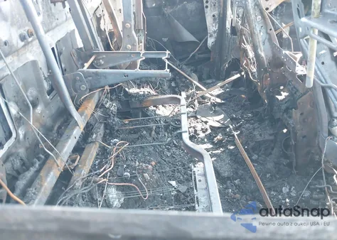 2019 Ram 1500 Laramie 4X4 6'4 Box z USA, uszkodzony, nr VIN 1C6SRFDT5KN845834